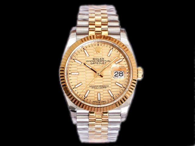 Two Tone 36mm Datejust 126233 3235 Gold Dial Jubilee RL-21562