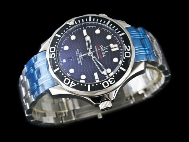 42mm Seamaster Diver 300m Co-Axial Steel Black Dial OM600