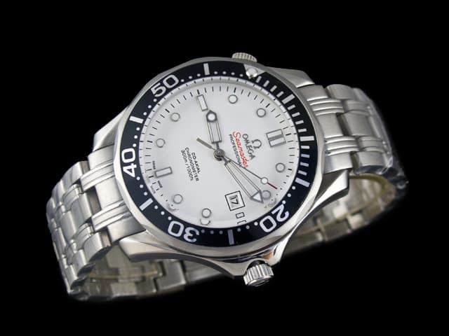 42mm Seamaster Diver 300m Co-Axial Steel White Dial OM602