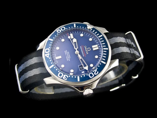 42mm Nylon Strap Seamaster Diver 300m Co-Axial Steel Blue Dial OM605