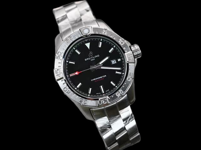 44mm Avenger Automatic Steel Black Dial BL803