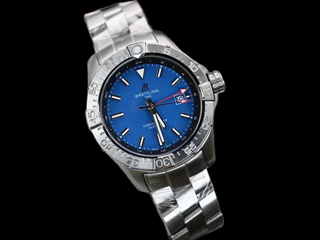 44mm Avenger GMT Automatic Steel Blue Dial BL809