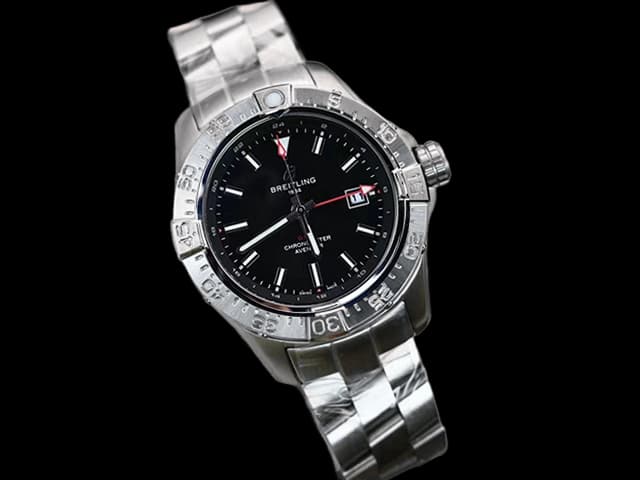 44mm Avenger GMT Automatic Steel Black Dial BL810