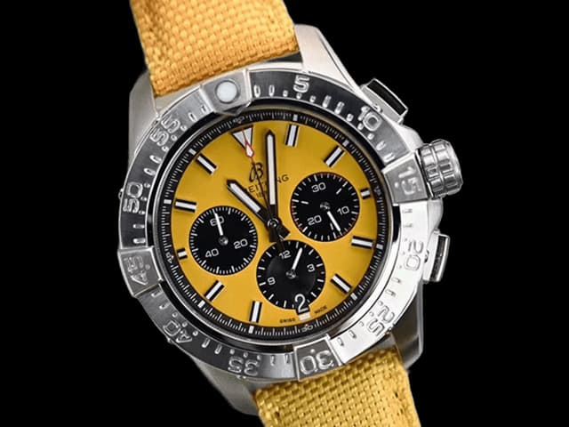 46mm Nylon Strap Avenger B01 Quartz Chrono Yellow Dial BL813