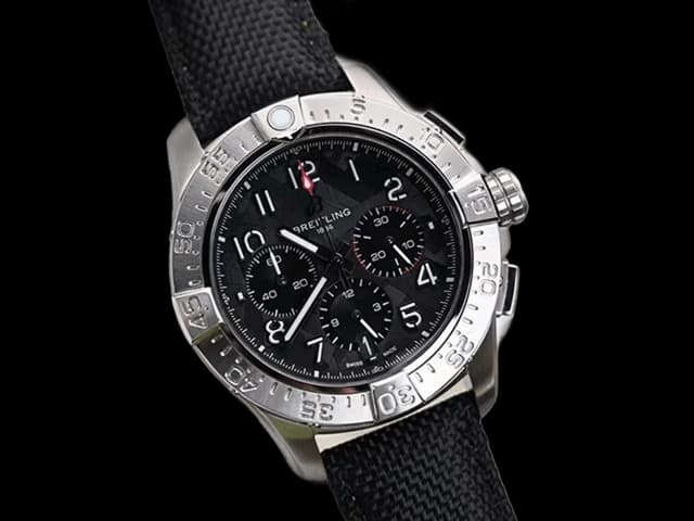46mm Nylon Strap Avenger B01 Quartz Chrono Black Dial BL816