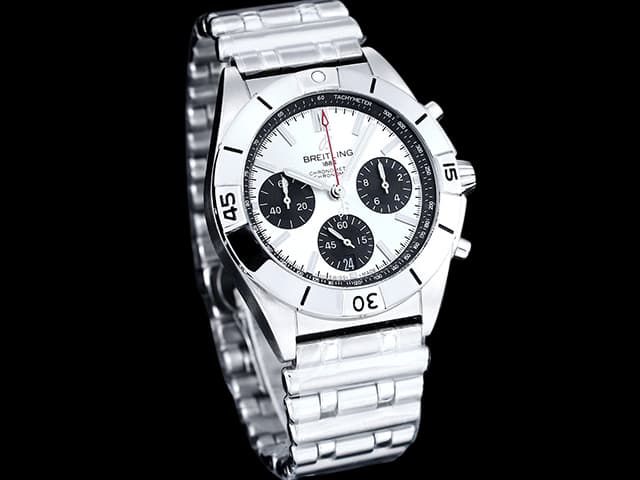 46mm Chronomat B01 Quartz Chronograph White Dial BL873