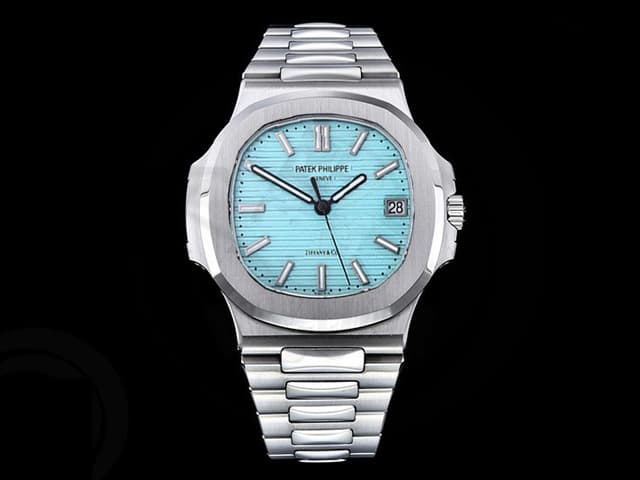 40mm Nautilus 5711 324 Automatic Steel T-Blue Dial PP-22001