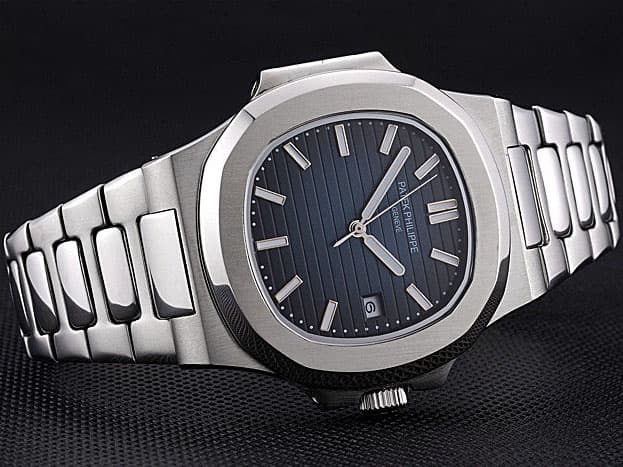 40mm Nautilus 5711 Automatic Steel Blue Dial PP186