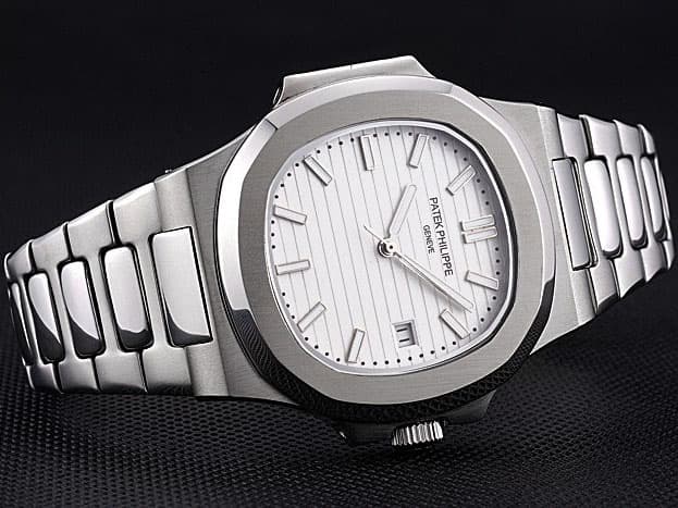 40mm Nautilus 5711 Automatic Steel White Dial PP188