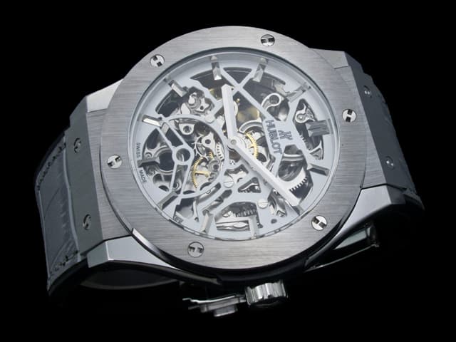 42mm Classic Fusion Tourbillon Rubber Strap Automatic Grey Skeleton Dial HUB515