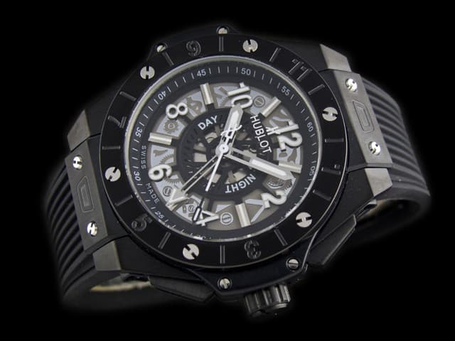 PVD 42mm Big Bang Unico GMT Rubber Strap Automatic Black Dial HUB582