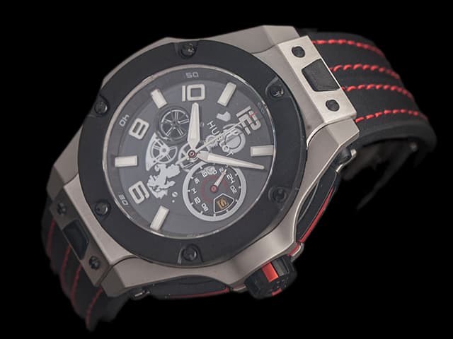 Two Tone 42mm Big Bang Ferrari Unico Rubber Strap Quartz Chronograph Black Dial HUB664