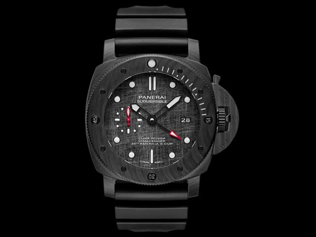 Carbon 47mm Submersible Luna Rossa PAM 1039 Black Dial PAN-20013