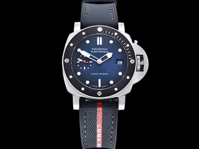 42mm Submersible Luna Rossa Automatic PAM 1565 Blue Dial PAN-25013
