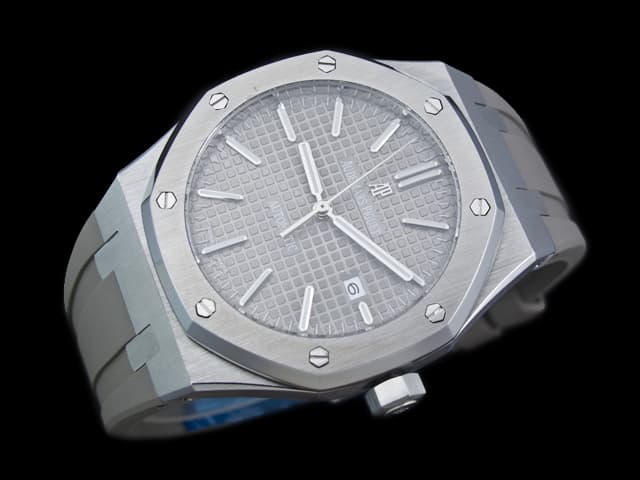 42mm Royal Oak Rubber Strap 15300 Automatic Grey Dial AP705