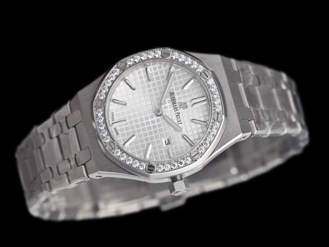 34mm Royal Oak Lady 77351 Steel Quartz White Dial AP896