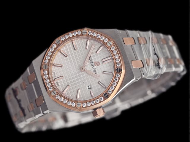 Two Tone 34mm Royal Oak Lady 77351 Steel Quartz Diamond White Dial AP899